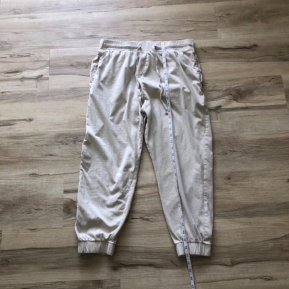 Zara Beige Jogger Pants - Picture 3 of 5